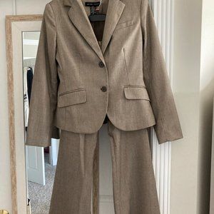 Pant Suit